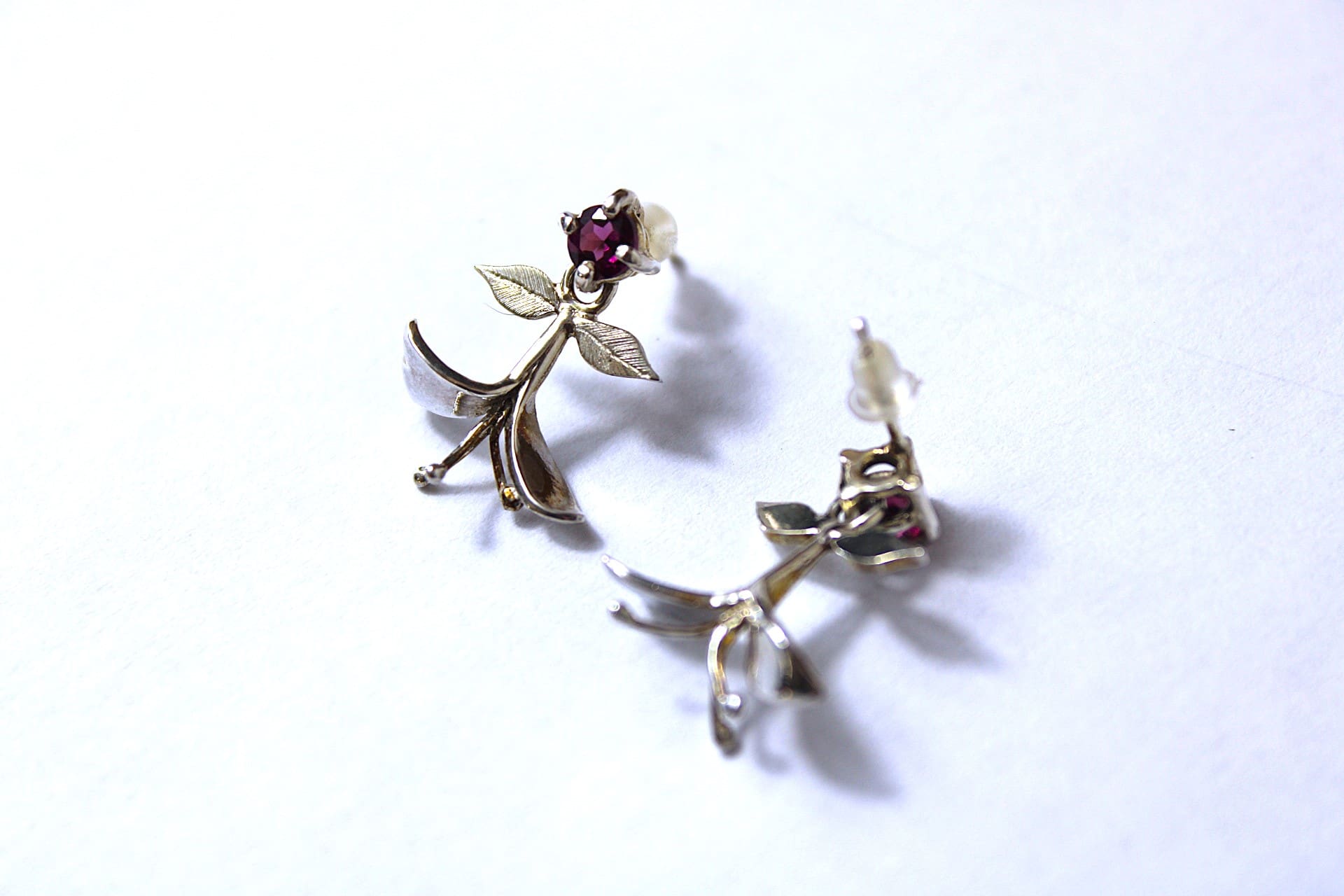 Boucles d'Oreilles Chèvrefeuille - Argent & Rhodolites Fushia – Image 2