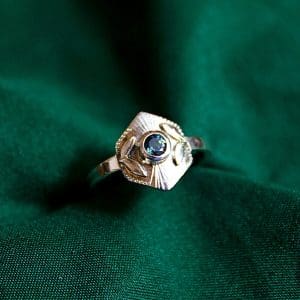 Bague Héritage Botanique – Argent & Saphir Bleu-Vert