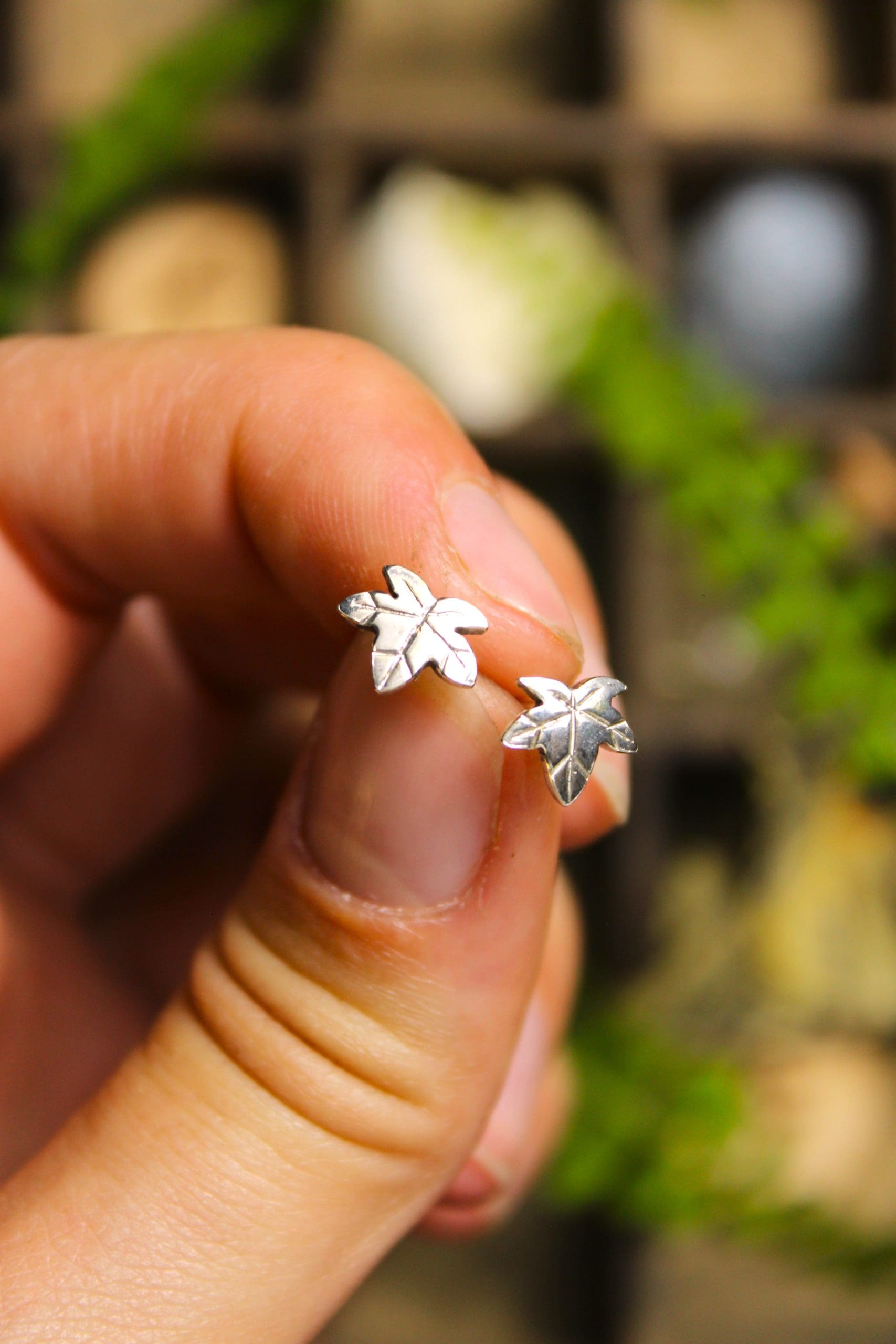 Lierre - Pucettes feuille en argent – Image 3