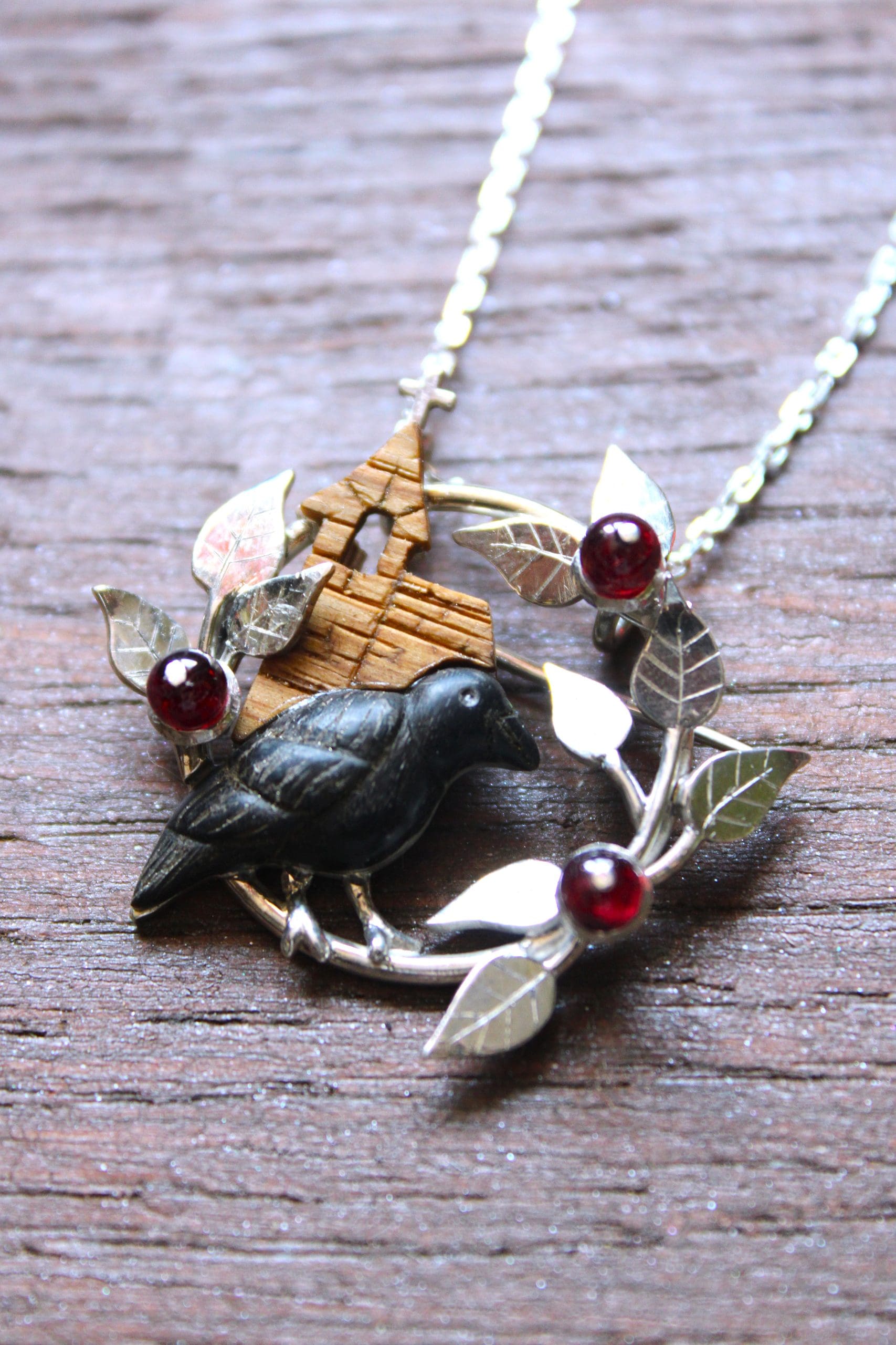 bijou choucas monesties argent